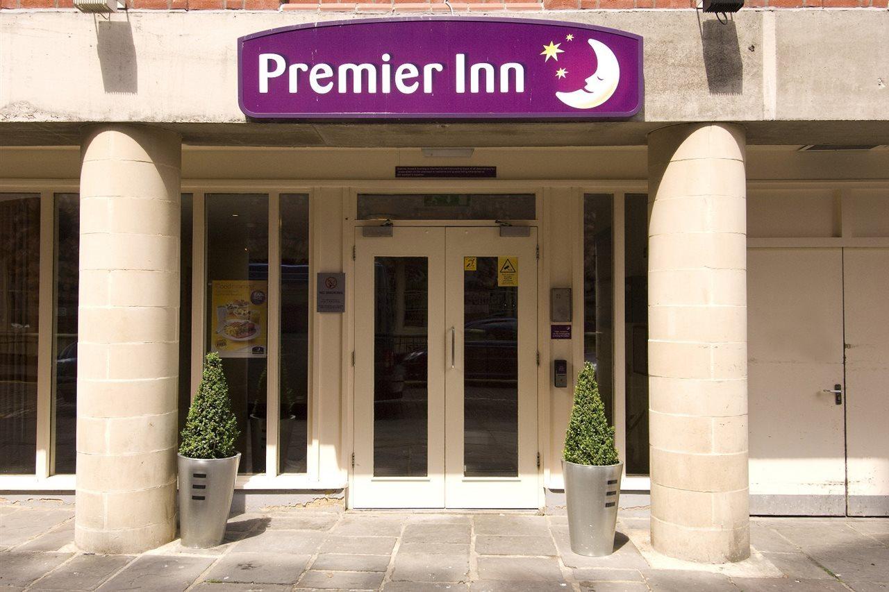 Premier Inn Bristol City Centre King Street Экстерьер фото